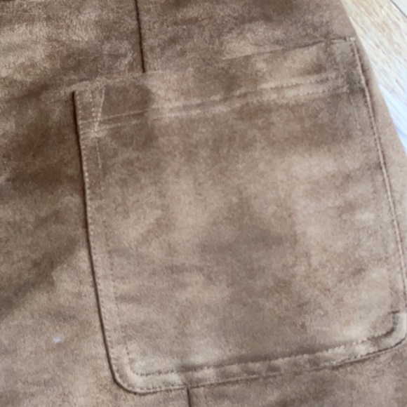 Old Navy Faux Suede Skirt - Picture 2 of 5